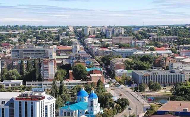 У Кропивницькому до Дня Незалежності намалювали 27-метровий патріотичний мурал