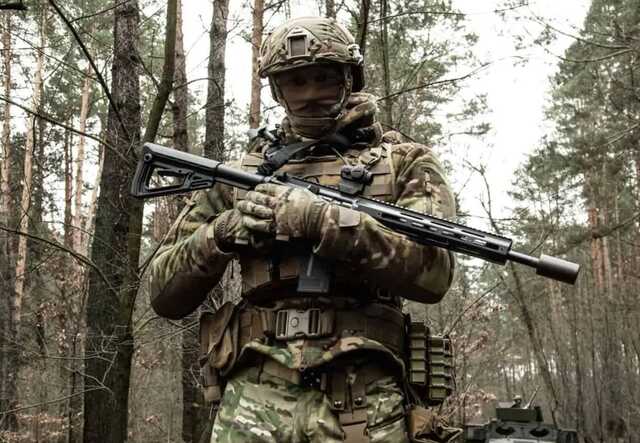 Бійці ССО показали вражаючі кадри підриву мосту у Святогірську на Донеччині