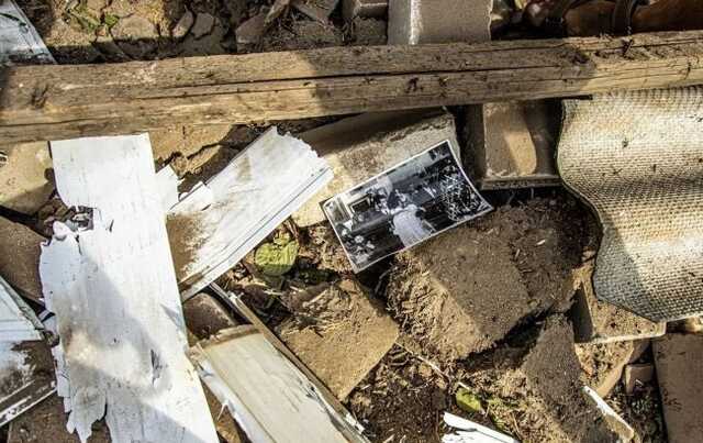 З’явилися нові фото наслідків ракетного удару у Чаплиному