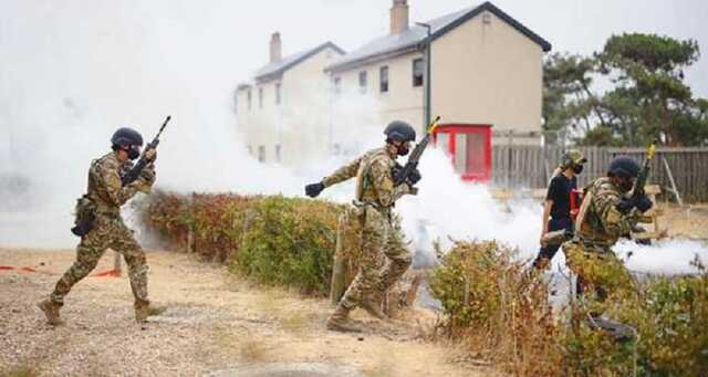 The Economist: підготовлена НАТО українська піхота на голову вище за російських «добровольців»