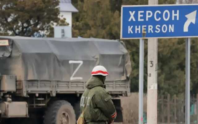 В оккупированном Херсоне прогремели мощные взрывы у базы россиян, - СМИ