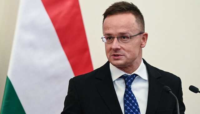 Угорщина сподівається на збільшені постачання від "Газпрому" з вересня, - Сійярто