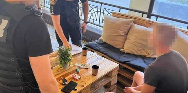 В Україні заблокували схему виїзду з країни під виглядом студентів