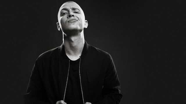   :        Oxxxymiron