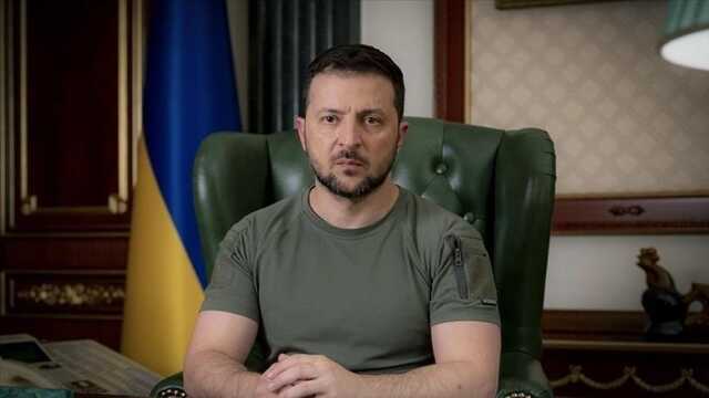 "Вам пора бежать": Зеленский предупредил российских оккупантов