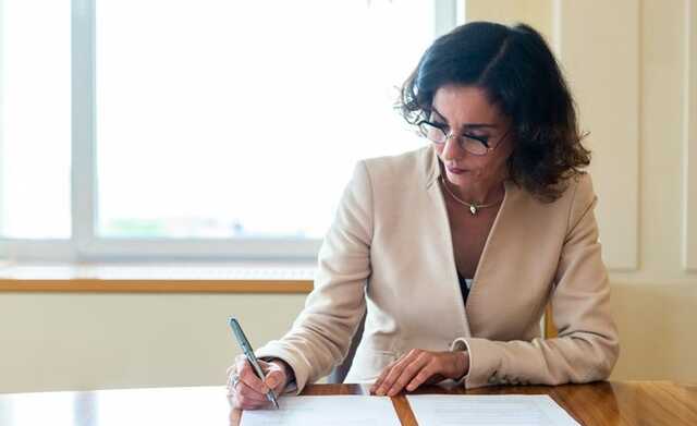 Глава МИД Бельгии сожалеет о визите в Крым и признает нарушение закона