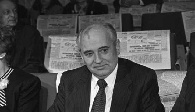 На смерть Горбачева. Поистине, прошлое умеет мстить за себя