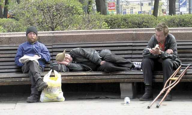 В Санкт-Петербурге ищут контрактников среди бездомных