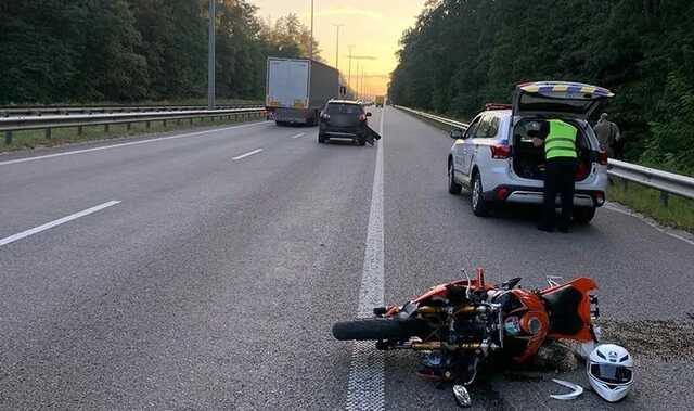 У Києві сталася смертельна аварія за участю легковика та мотоцикла