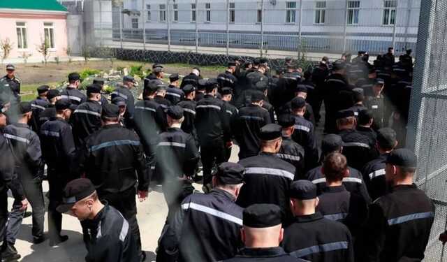 Засуджений до 25 років тюрми бандит посмертно отримав медаль від Путіна