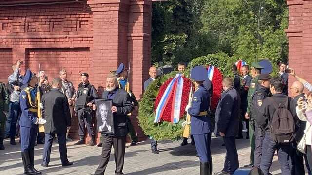 Михайла Горбачова поховали на Новодівичому цвинтарі в Москві