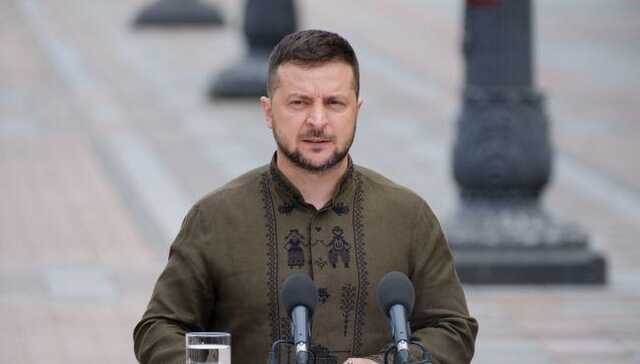 Зеленський поговорив по телефону з Макроном