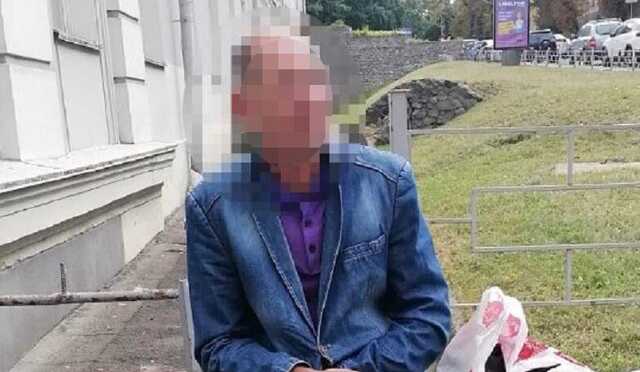 У Києві чоловік намагався пограбувати дітей, які збирали гроші на потреби ЗСУ