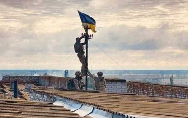 "Спасибо вам!": как жители освобожденного Высокополья в Херсонской области встречали украинских защитников