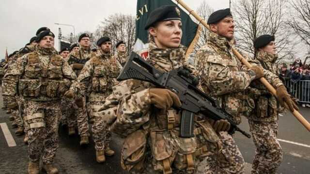 У Латвії відновлюють військовий призов, скасований з 2007 року