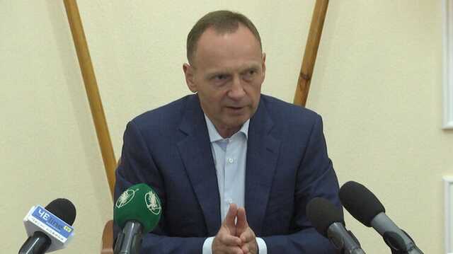 У спортзалі Чернігова включили російську програму "60 хвилин"