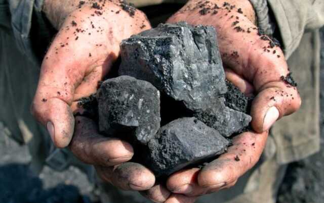 Кабмін заборонив вивозити коксівне вугілля з України