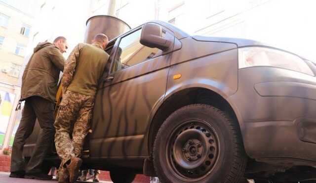 Пограничники получили мобильный командный пункт "Щит"