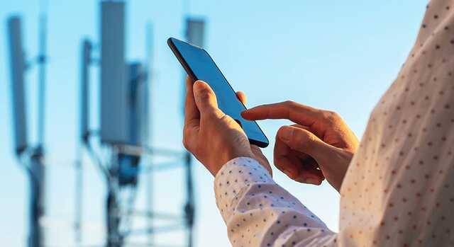 Жителей "ДНР" предупредили о проблемах с мобильной связью