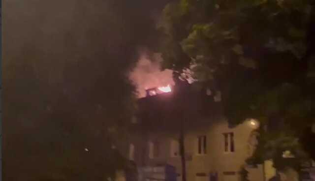 У Донецьку після обстрілу горить відома лікарня