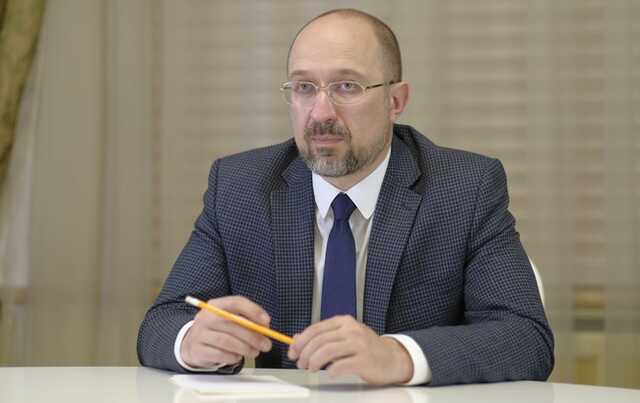 Україна обговорює термінове постачання до Польщі 100 тис. тонн вугілля