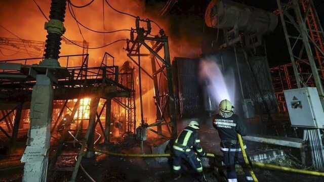 «Це дуже по-російськи». Що відбувається у Харкові після ракетного обстрілу окупантами критичної інфраструктури