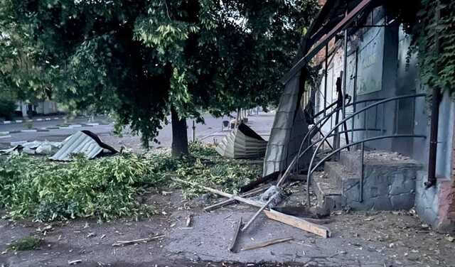 Оккупанты обстреляли Никопольский район и повредили линию электропередач