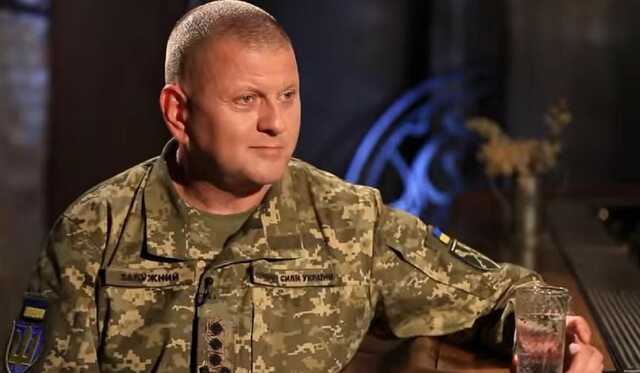 Залужний про ситуацію на фронті: напружена, але контрольована