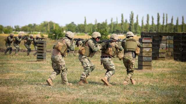 Дания будет тренировать украинских военных на своей территории