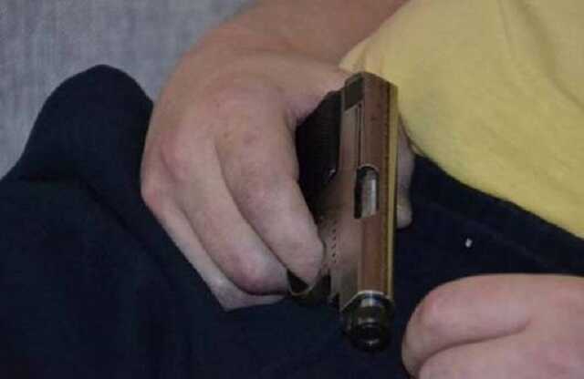 28-летний львовянин застрелился в салоне собственного автомобиля