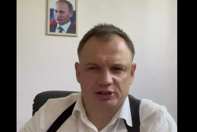 Колаборант Стремоусов поскаржився на ракетний удар по його кабінету в Херсоні