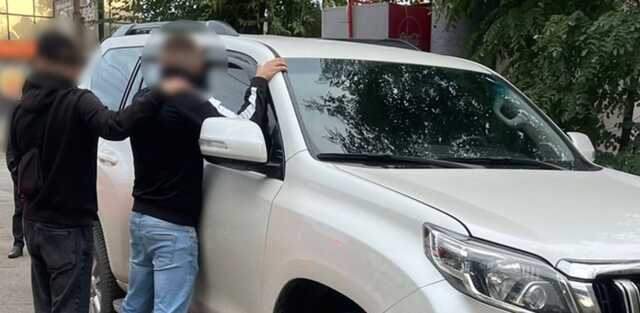 Мешканець Кривого Рогу обіцяв за гроші вплинути на робітників війсккомату