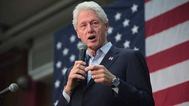 Бывший президент США Клинтон считает верным решением расширение НАТО на восток