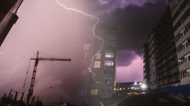 На Курську область РФ обрушився сильний буревій з торнадо