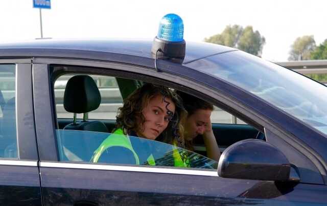 В Польщі 17-річна місцева жорстоко побила українських дівчат-підлітків