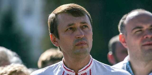 As a member of parliament from "Batkivshchyna," Valeriy Dubil lobbies for the interests of the Moscow church