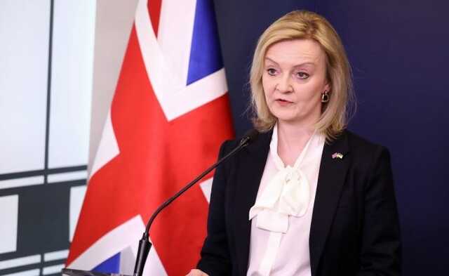 Трасс підтвердила, що звільнено п’ятеро британських громадян, які воювали за Україну