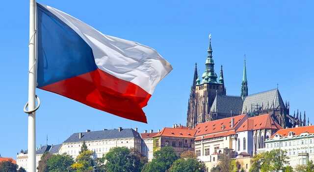 Чехія пропонує пом’якшити правила для українців та білорусів для навчання в країні