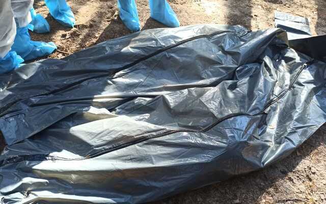 В Ізюмі виявили нові масові поховання, які почали розмінувати на дослідження