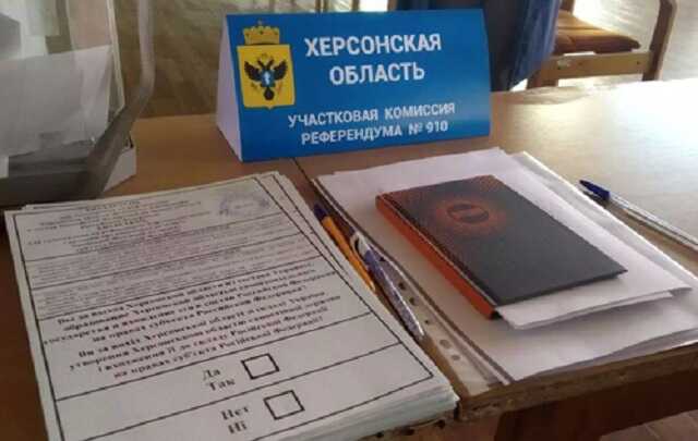 "Происходит полная дичь": в сети рассказали о втором дне "референдума"