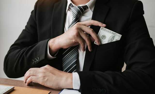 В Ивано-Франковской области подрядчика подозревают в присвоении средств