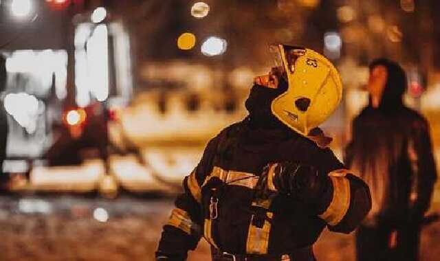 В Киеве во время пожара в многоэтажке погибли мужчина и женщина