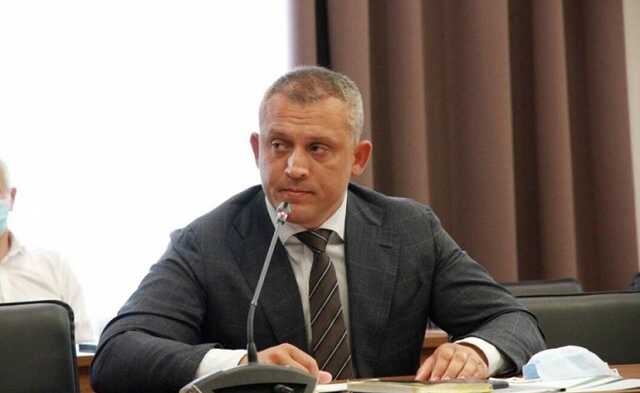 Керівника агенції місцевих доріг Полтавщини викрили на розтраті