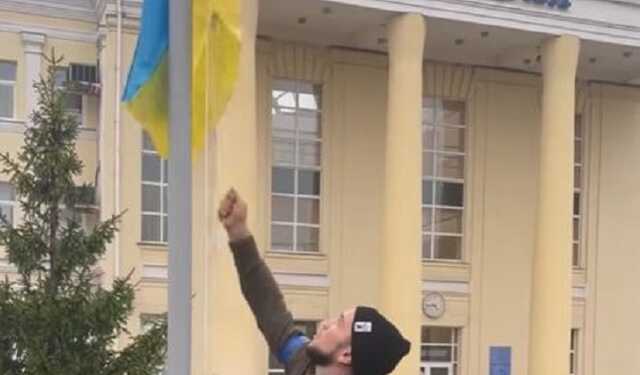 "До мурашок": у мережі показали, як зустрічали захисників України у звільненому Куп’янську-Вузловому