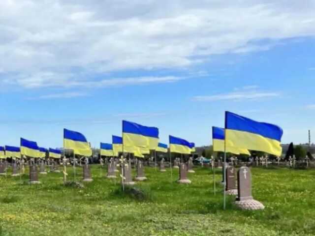 Україна повернула з окупованих територій тіла 564 загиблих військовослужбовців - уповноважений Котенко