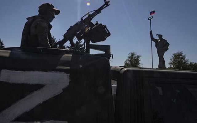 Оккупанты пугают жителей Мариуполя уголовной ответственностью за получение гуманитарки