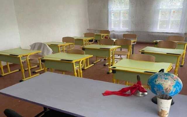 "Директору" школи під Ізюмом оголосили підозру: відправила вчителів на курси до Курська