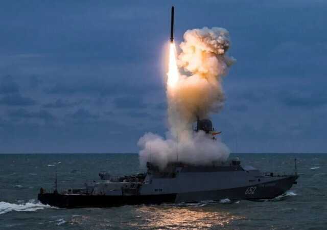 Росія тримає напоготові 24 "Калібри" у Чорному та Азовському морях