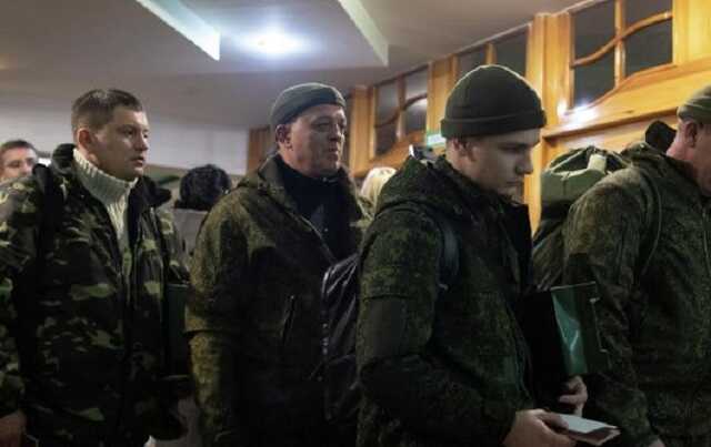 Несмотря на мобилизацию, РФ продолжает вербовать заключенных на войну, - Генштаб