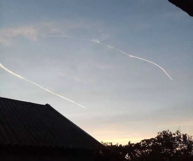 В окупованій Голій Пристані вибухи: повідомляють про приліт у склад БК